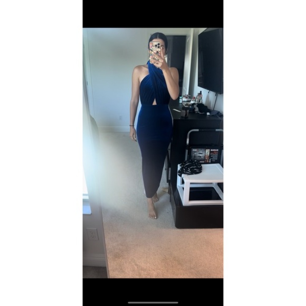 ASOS Velvet Halter Midi Dress Cutout Bodycon Party‎ Cocktail Blue S